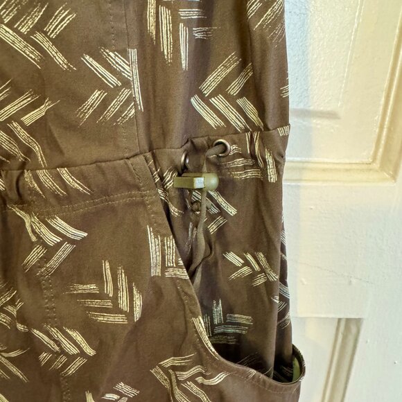 Sporty / Active Toad&Co Gemma Dress - Olive Green w/ SPF - Large - Picture 4 of 6